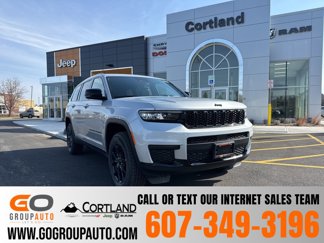 New 2025 Jeep Grand Cherokee L Altitude image 1