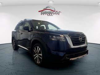 New 2025 Nissan Pathfinder Platinum image 1
