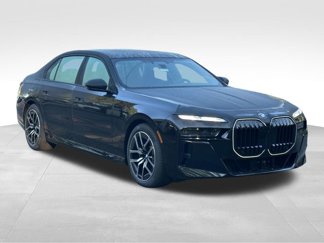 New 2026 BMW 760i xDrive w/ Executive Package image 1