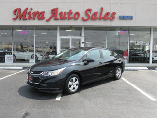 Used 2017 Chevrolet Cruze LS image 1