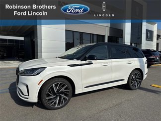 New 2025 Lincoln Aviator Black Label w/ Black Label Special Edition image 1