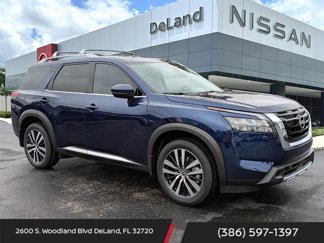 New 2025 Nissan Pathfinder Platinum image 1