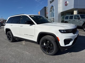 New 2025 Jeep Grand Cherokee Limited w/ Black Appearance Package image 1