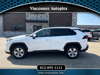 Used 2020 Toyota RAV4 XLE image 1