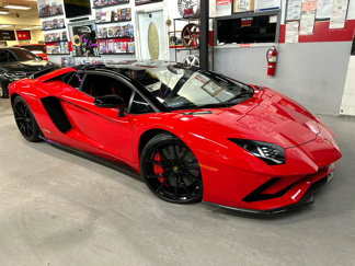 Used 2019 Lamborghini Aventador S image 1