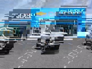New 2026 Chevrolet Traverse High Country image 1