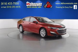 Used 2025 Chevrolet Malibu LT image 1