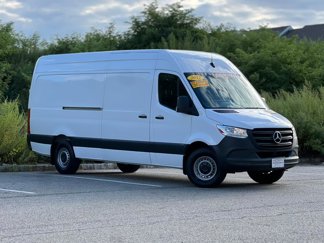 Used 2022 Mercedes-Benz Sprinter 2500 image 1