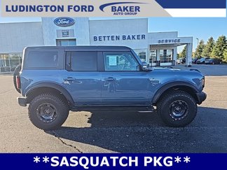 New 2024 Ford Bronco Outer Banks image 1