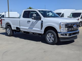 New 2025 Ford F350 XLT image 1