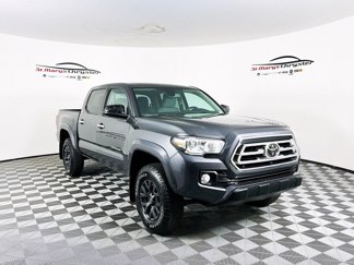 Used 2020 Toyota Tacoma SR5 image 1