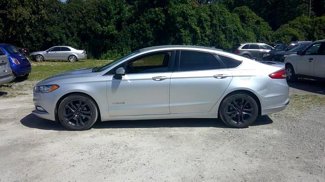 Used 2018 Ford Fusion SE w/ Equipment Group 601A image 1