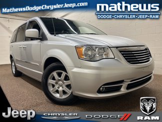 Used 2012 Chrysler Town & Country Touring w/ Entertainment Group #1 image 1
