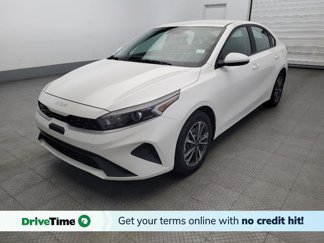 Used 2022 Kia Forte LXS image 1