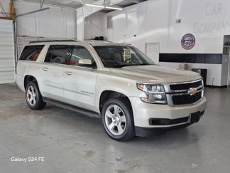 Used 2016 Chevrolet Suburban LT image 1
