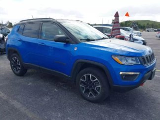 Used 2021 Jeep Compass Trailhawk image 1