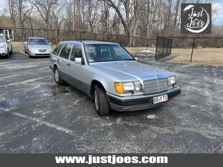 Used 1993 Mercedes-Benz 300 TE image 1