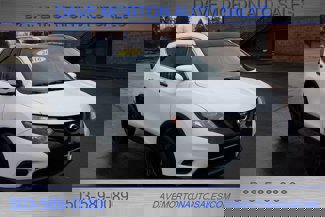 Used 2016 Nissan Rogue SV image 1