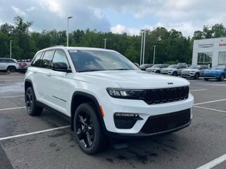 New 2025 Jeep Grand Cherokee Limited w/ Luxury Tech Group II image 1