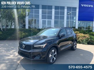 New 2026 Volvo XC40 B5 Plus image 1