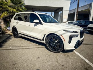 Used 2024 BMW X7 xDrive40i w/ M Sport Package image 1