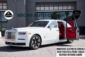 Used 2025 Rolls-Royce Phantom Sedan image 1