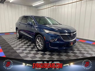 Used 2024 Buick Enclave Avenir image 1
