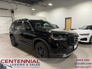Used 2025 Honda Pilot TrailSport image 1
