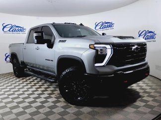 Used 2025 Chevrolet Silverado 2500 LT w/ Trail Boss Package image 1