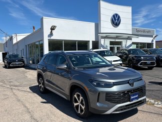 New 2025 Volkswagen Tiguan SE image 1