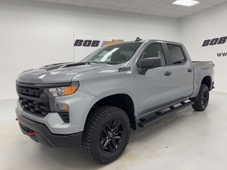 New 2026 Chevrolet Silverado 1500 Custom Trail Boss w/ LPO, Dark Essentials Package image 1