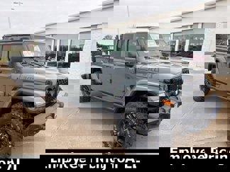 New 2025 Jeep Gladiator Willys image 1