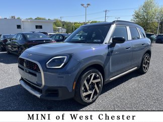 Used 2025 MINI Cooper Countryman S image 1