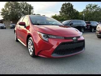 Used 2020 Toyota Corolla LE image 1