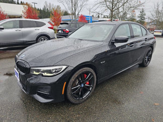 Used 2022 BMW 330e xDrive image 1