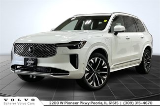 New 2025 Volvo XC90 T8 Plus w/ Protection Package Premier image 1