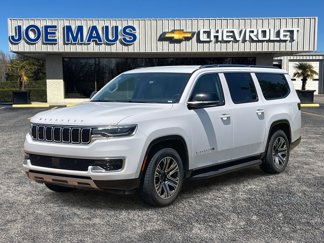 Used 2023 Jeep Wagoneer L Series II image 1