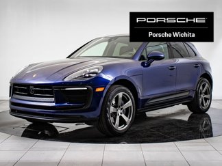 Certified 2024 Porsche Macan image 1