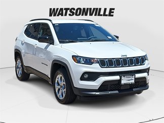 New 2025 Jeep Compass Latitude image 1