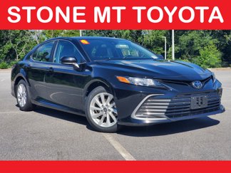 Used 2024 Toyota Camry LE image 1