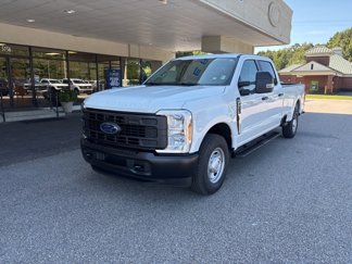 New 2026 Ford F250 XL w/ F-250 >10K GVWR Package image 1