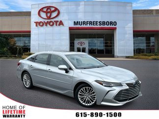 Used 2020 Toyota Avalon Limited image 1