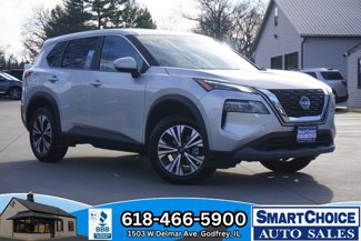 Used 2023 Nissan Rogue SV image 1