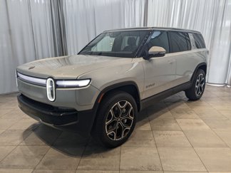 Used 2025 Rivian R1S Adventure image 1