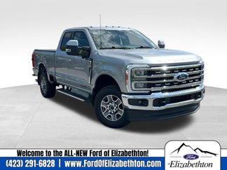 Used 2023 Ford F350 Lariat image 1