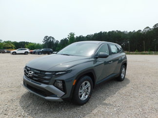 New 2025 Hyundai Tucson SE image 1