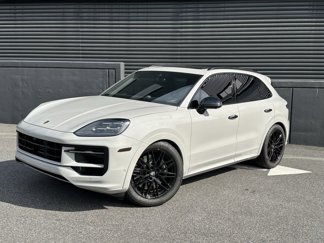 Certified 2025 Porsche Cayenne GTS image 1