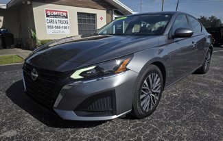 Used 2023 Nissan Altima 2.5 SV image 1