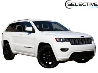 Used 2021 Jeep Grand Cherokee Laredo X image 1
