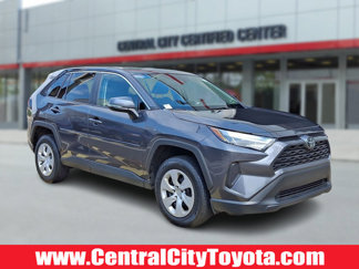 Used 2024 Toyota RAV4 LE image 1